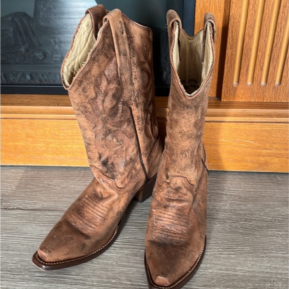 Cowboy boots